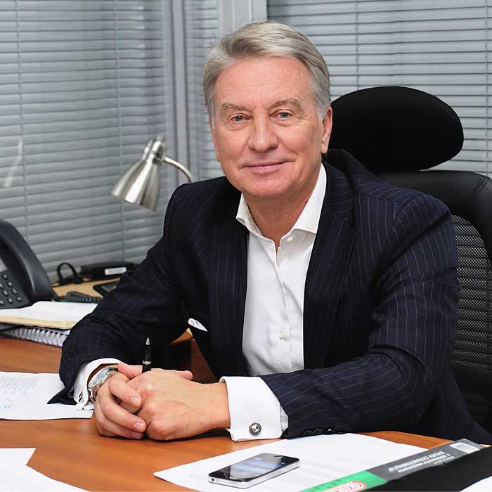 Руководитель компании